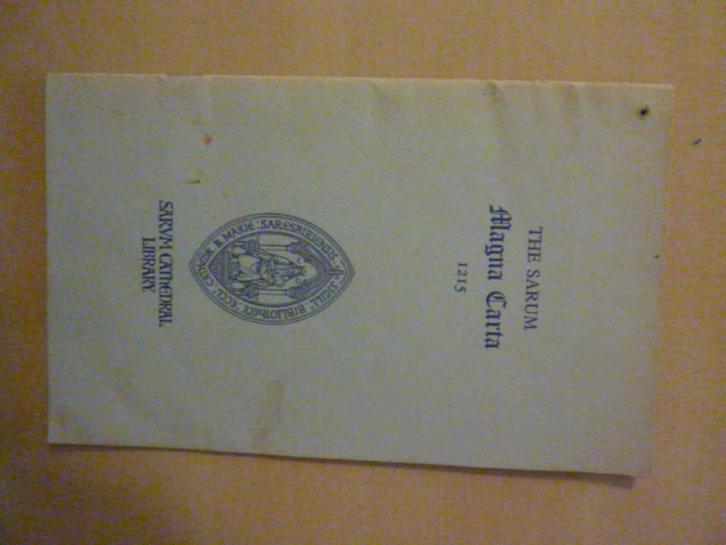 Elsie Smith - The sarum Magna carta, Boeken, Overige Boeken, Gelezen, Verzenden