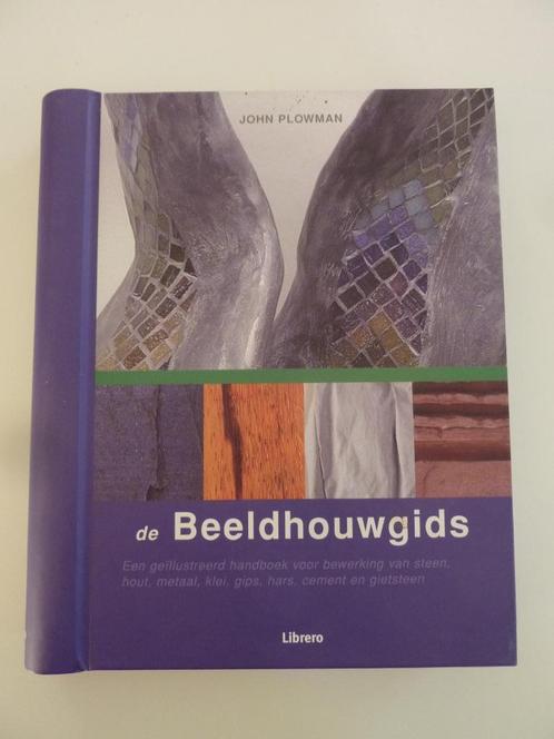 De Beeldhouwgids, Boeken, Hobby en Vrije tijd, Zo goed als nieuw, Overige onderwerpen, Ophalen of Verzenden