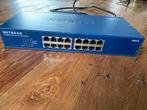 Netgear 10/100 switch 16 port, Ophalen of Verzenden, Zo goed als nieuw