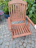 Te koop:één hardhouten tuinstoel met kussen., Ophalen, Nieuw, Hout, Inklapbaar