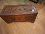 Antieke gesneden kamferhouten kist, Antiek en Kunst, Antiek | Meubels | Kasten, Ophalen
