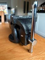 Nieuwe bankschroef - 27cm lang, Doe-het-zelf en Verbouw, Werkbanken, Ophalen, Nieuw, Minder dan 70 cm, Bankschroef