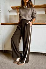 FEELKOO pantalon bruin met bies mt S