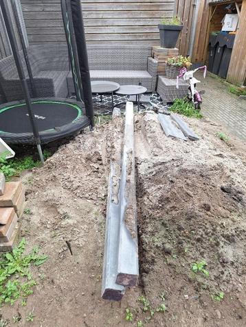 Gratis af te halen. Schuttingdelen beschikbaar voor biedingen