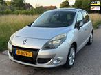 Renault Scénic 1.4 TCE Celsium ECC Audio-CD/MP3 Navi LMV 17, Voorwielaandrijving, Euro 5, Stof, 4 cilinders