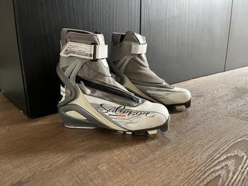Salomon schaatsschoenen mt 36 en 37 beschikbaar voor biedingen