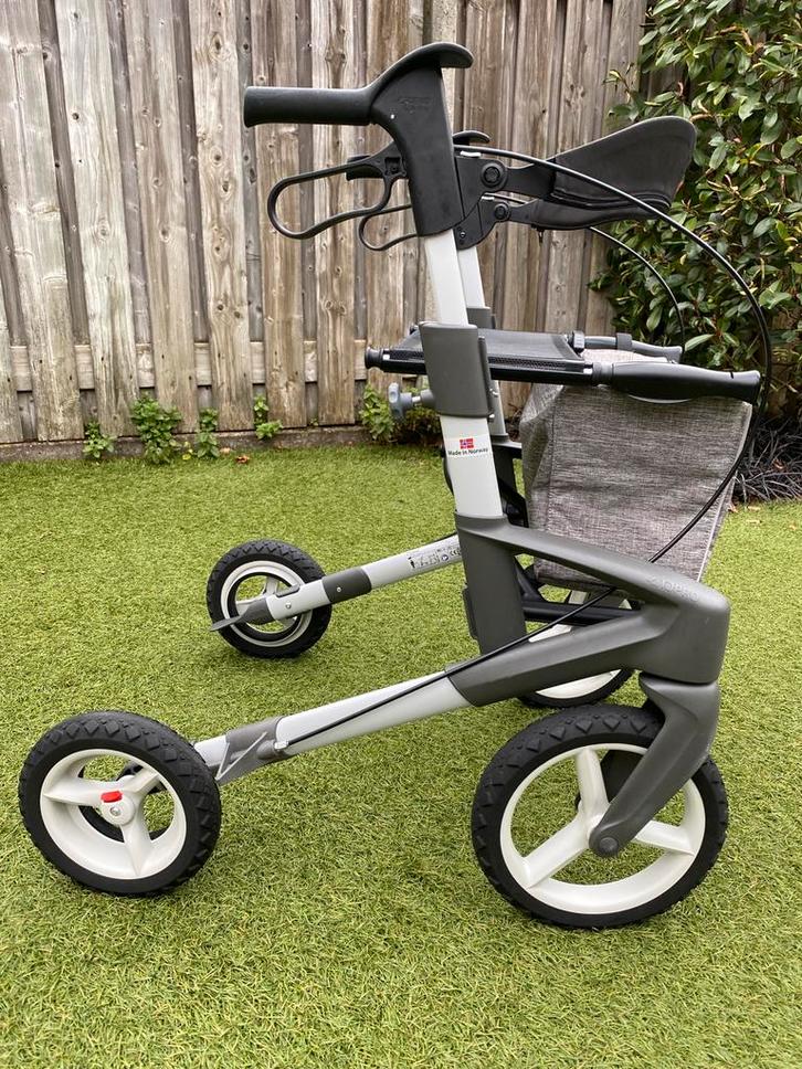 Rollator Topro Olympos ATR Slim Offroad, maat M + garantie!, Diversen, Rollators, Zo goed als nieuw, Lichtgewicht, Opvouwbaar