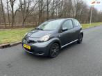 Toyota Aygo 1.0-12V Comfort, Auto's, Toyota, Voorwielaandrijving, Gebruikt, 4 stoelen, 68 pk