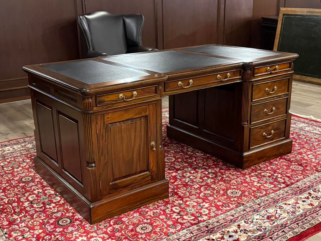 Klassiek Engels bureau #658, Huis en Inrichting, Bureaus, Hout, 180 cm, 100 cm, Bruin