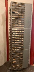 Vintage Carousel met 1001 laatjes voor boutjes/ moertjes, Ophalen, Gebruikt