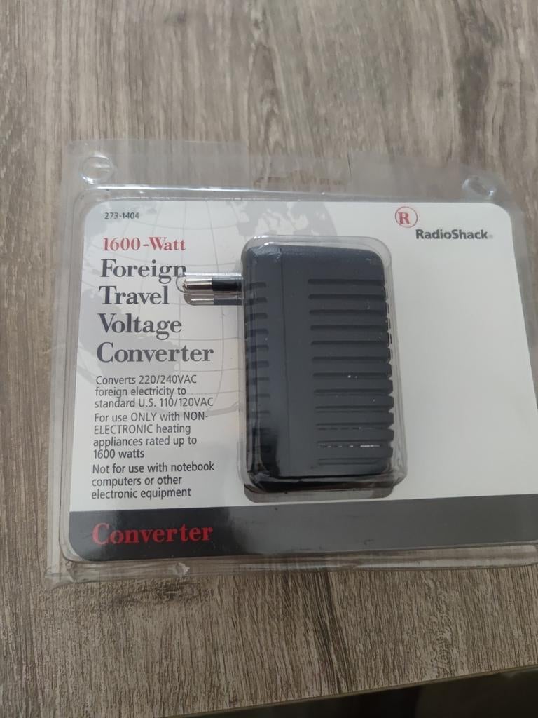 Reis Omvormer 220V naar 110V 1600W  - nieuw, Ophalen of Verzenden