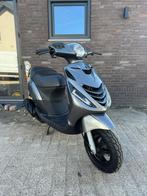 ⭐️Piaggio zip 2 takt Brom sp line custom full option⭐️, Fietsen en Brommers, Ophalen of Verzenden