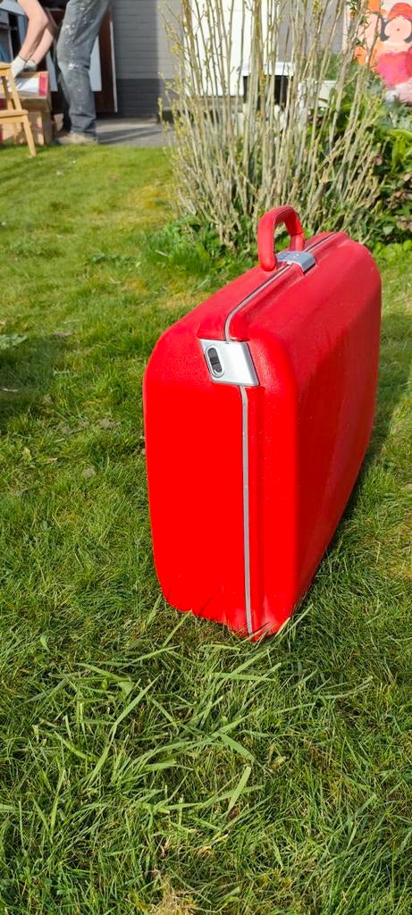 Onverwoestbare vintage Samsonite koffer – Opvallend Rood, Ophalen, Gebruikt, 50 tot 60 cm, Hard kunststof