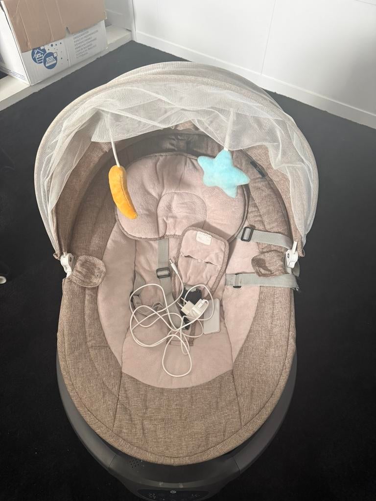 Elektrische schommelstoel, Kinderen en Baby's, Ophalen of Verzenden, Zo goed als nieuw