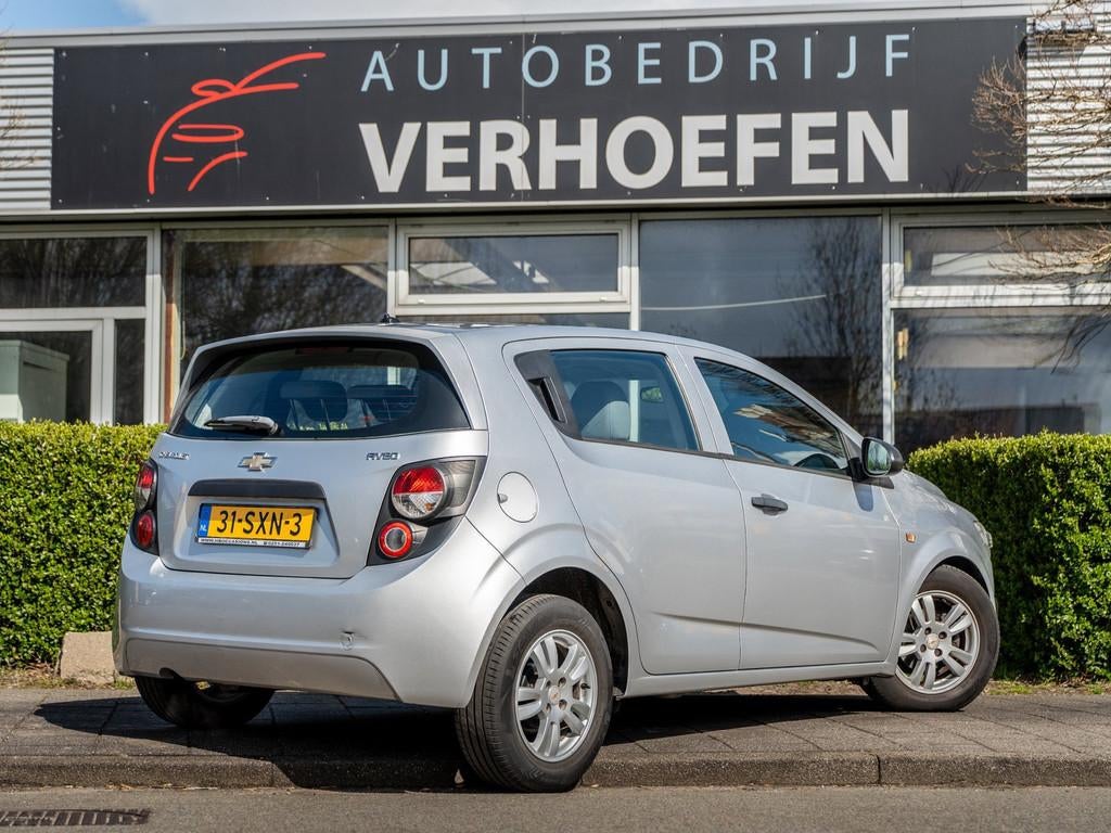 Chevrolet Aveo 1.2 LS - AIRCO - CRUISE CONTROL - ELEKTR RAME, Auto's, Voorwielaandrijving, Euro 5, 86 pk, Aveo