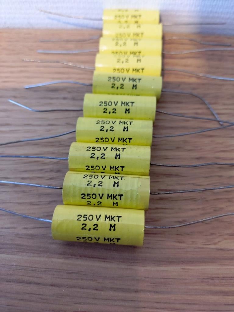 Vonkblus condensator 2,2uf 250V MKTvoor EOS!! 10 stuks, Ophalen of Verzenden