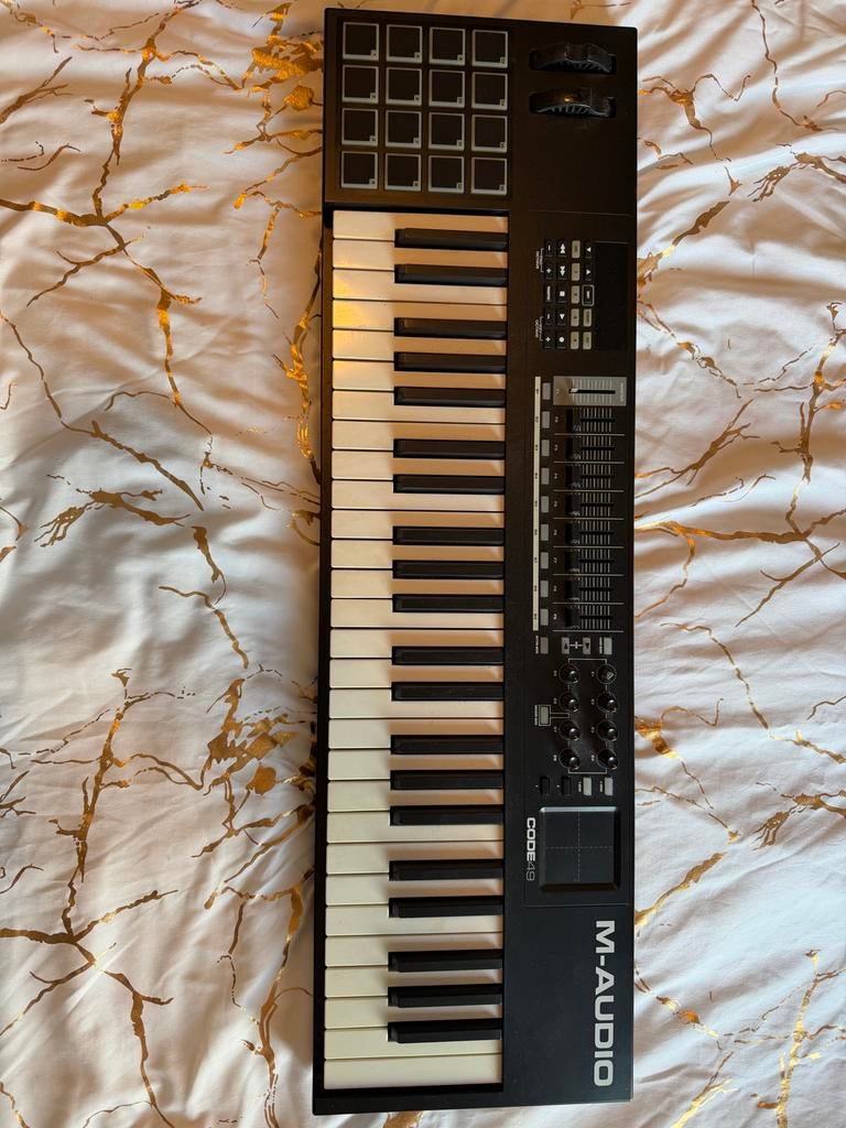 M-Audio Code 49 MIDI-keyboard, Ophalen of Verzenden, Zo goed als nieuw, Met midi-aansluiting, 49 toetsen
