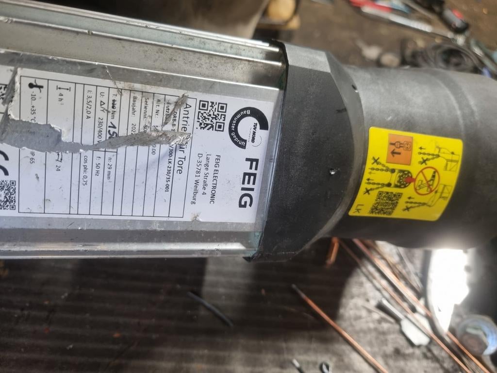 FEIG Garagedeur Motor met Controller- Bouwjaar 2022, Doe-het-zelf en Verbouw, Garagedeur, Ophalen of Verzenden, Zo goed als nieuw