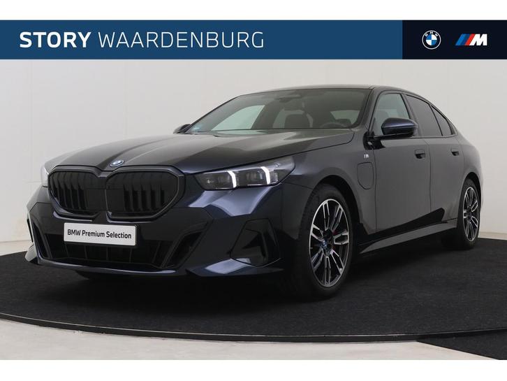 BMW 5 Serie 550e xDrive M Sport Automaat / Panoramadak / Tre, Auto's, BMW, Particulier, Te koop, 5-Serie, 4x4, Adaptive Cruise Control