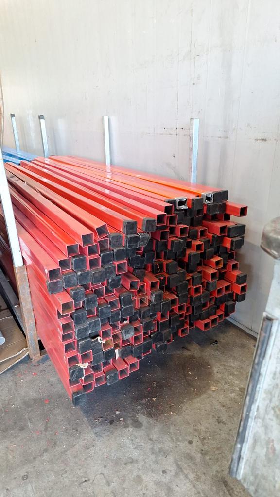 IJzeren balkjes - Gegalvaniseerd, rood en blauw, Ophalen of Verzenden, Gebruikt, IJzer