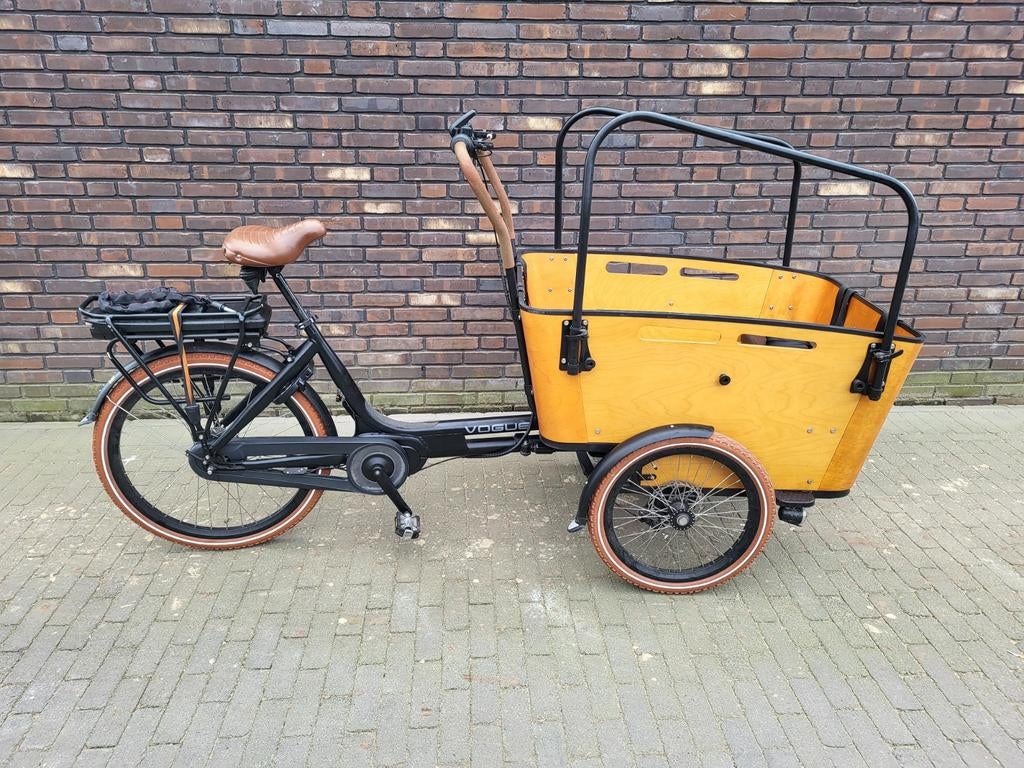 Vogue E-bike Bakfiets Carry 7 Nexus Matt-black/Uni, Fietsen en Brommers, Fietsen | Bakfietsen, 4 kinderen of meer, Gebruikt, Huif