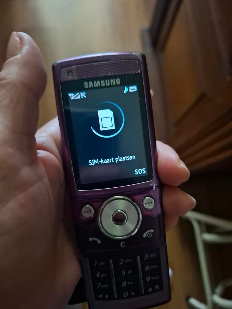 Vintage Samsung SGH-G600 slider telefoon 2007 – Compleet & W, Telecommunicatie, Gebruikt, Schuifmodel, Paars, Fysiek toetsenbord