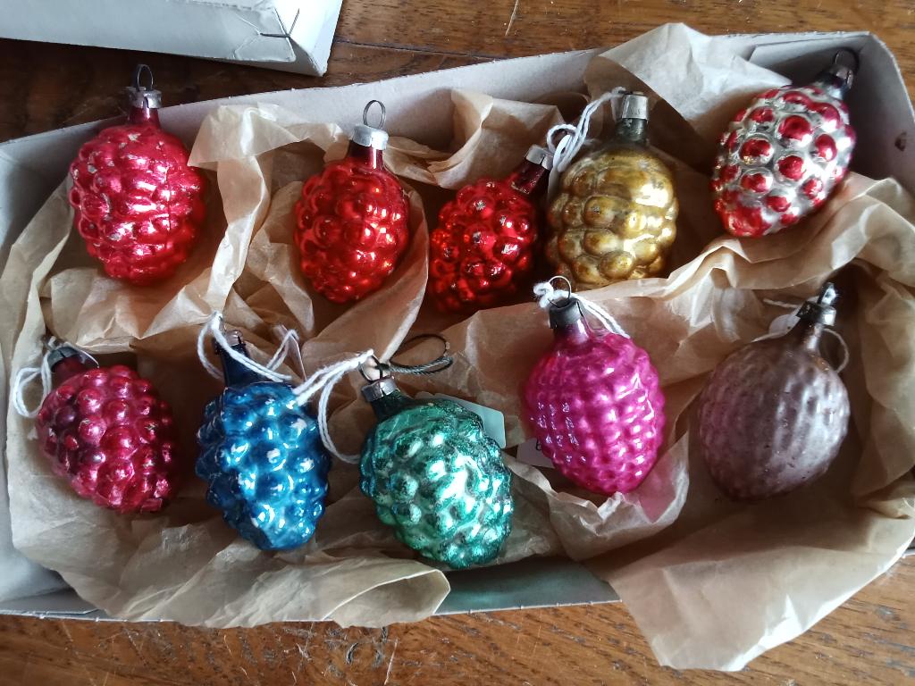 Prachtige antieke glazen kerstbal model druiventros, Ophalen of Verzenden, Gebruikt