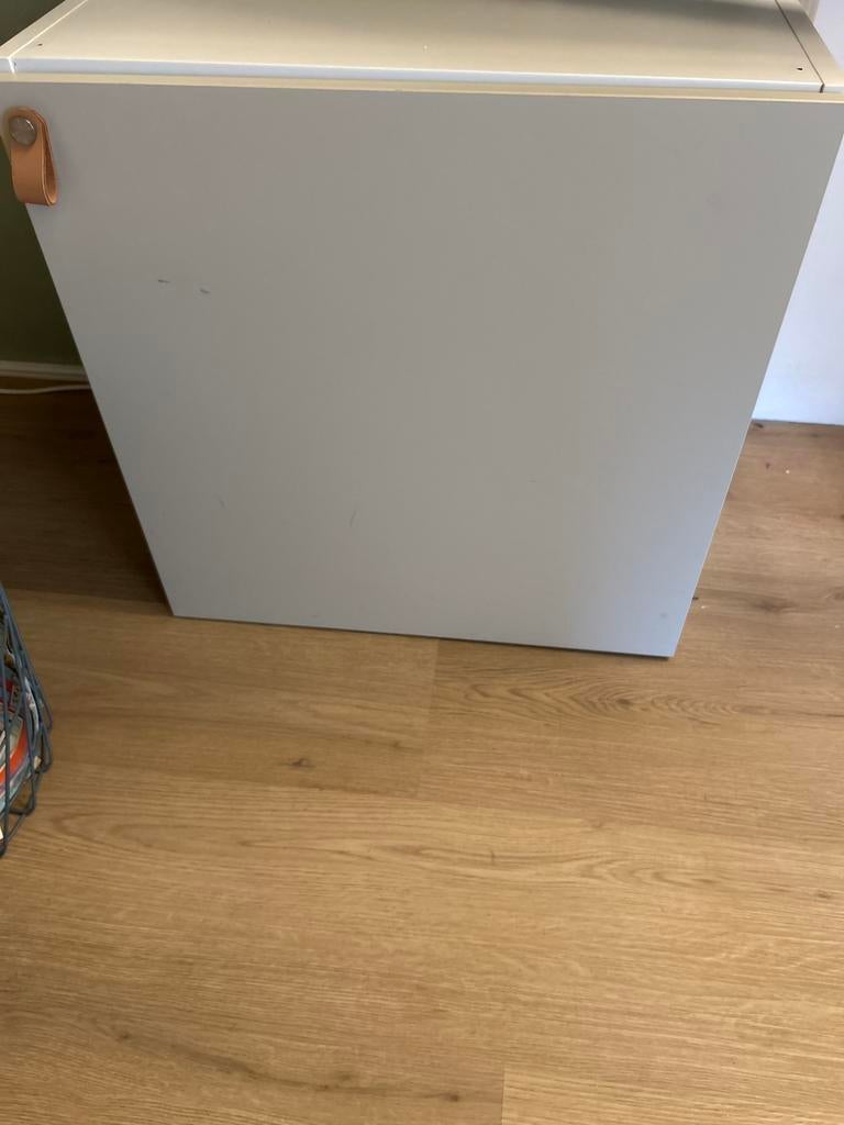 IKEA PLATSA  wit 60x40x60 cm beige deurtje, Ophalen, Zo goed als nieuw