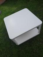 Tweedehands IKEA Tingby bijzettafel op wieltjes 64x64 cm, Ophalen, Minder dan 45 cm, Gebruikt, Vierkant