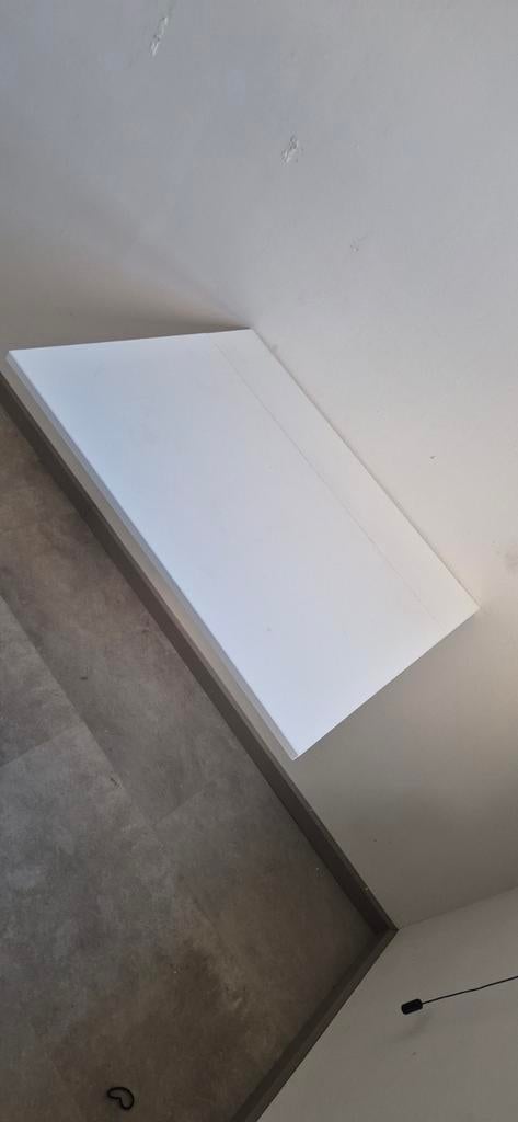 IKEA Opklapbare Wandtafel - Ideaal voor Kleine Ruimtes, Huis en Inrichting, Tafels | Sidetables, Ophalen