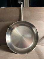 Demeyere Multiline 7ply (triplinduc) 32cm, Huis en Inrichting, Inductieplaat, Ophalen of Verzenden, Zo goed als nieuw, Rvs