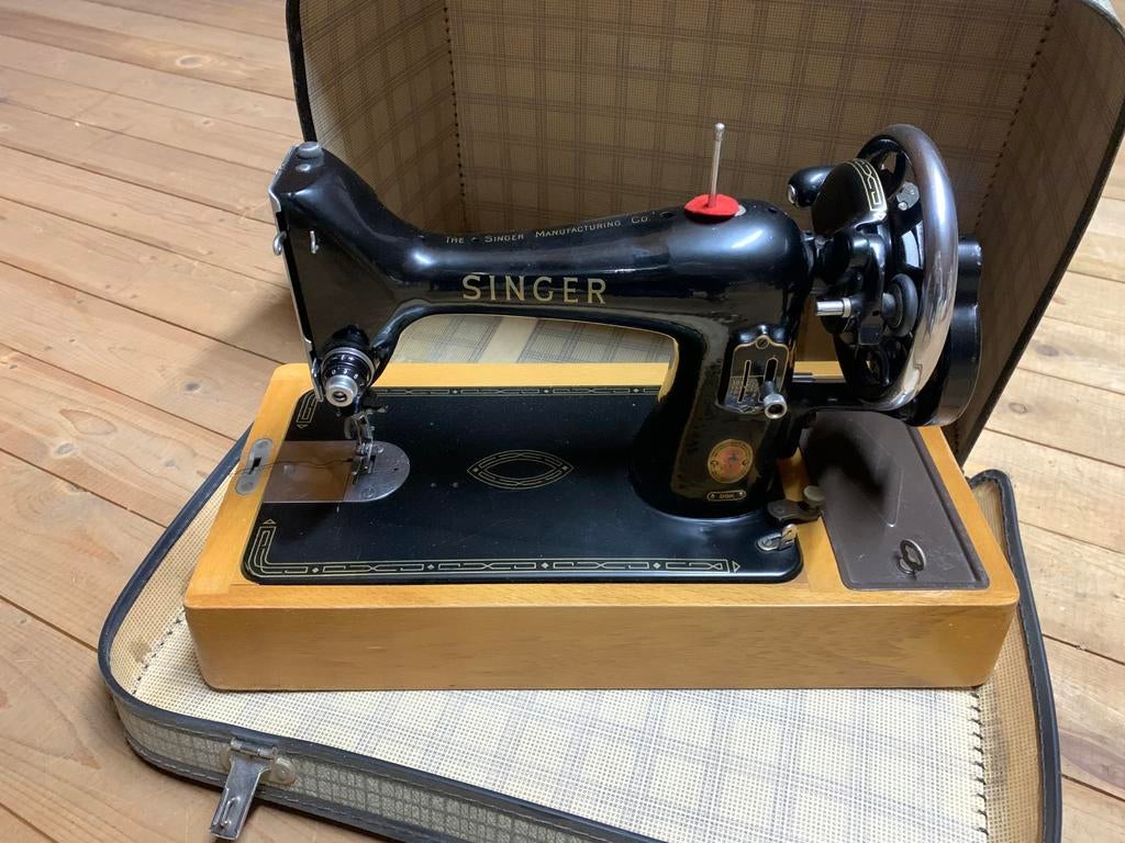 Singer handnaaimachine, Antiek en Kunst, Antiek | Naaimachines, Ophalen