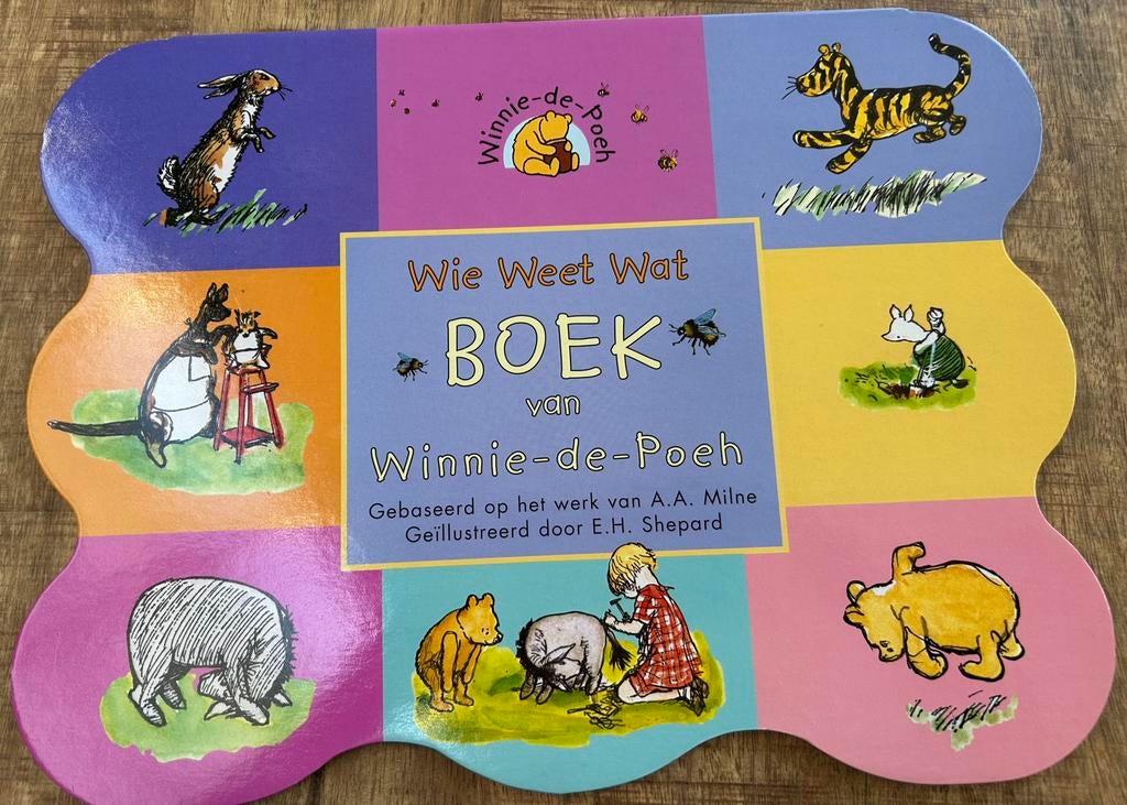 Wie Weet Wat Boek van Winnie-de-Poeh - A.A. Milne, Boeken, Ophalen of Verzenden, Zo goed als nieuw