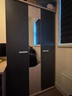 Kledingkast, Ophalen, Met deur(en), Gebruikt, 100 tot 150 cm