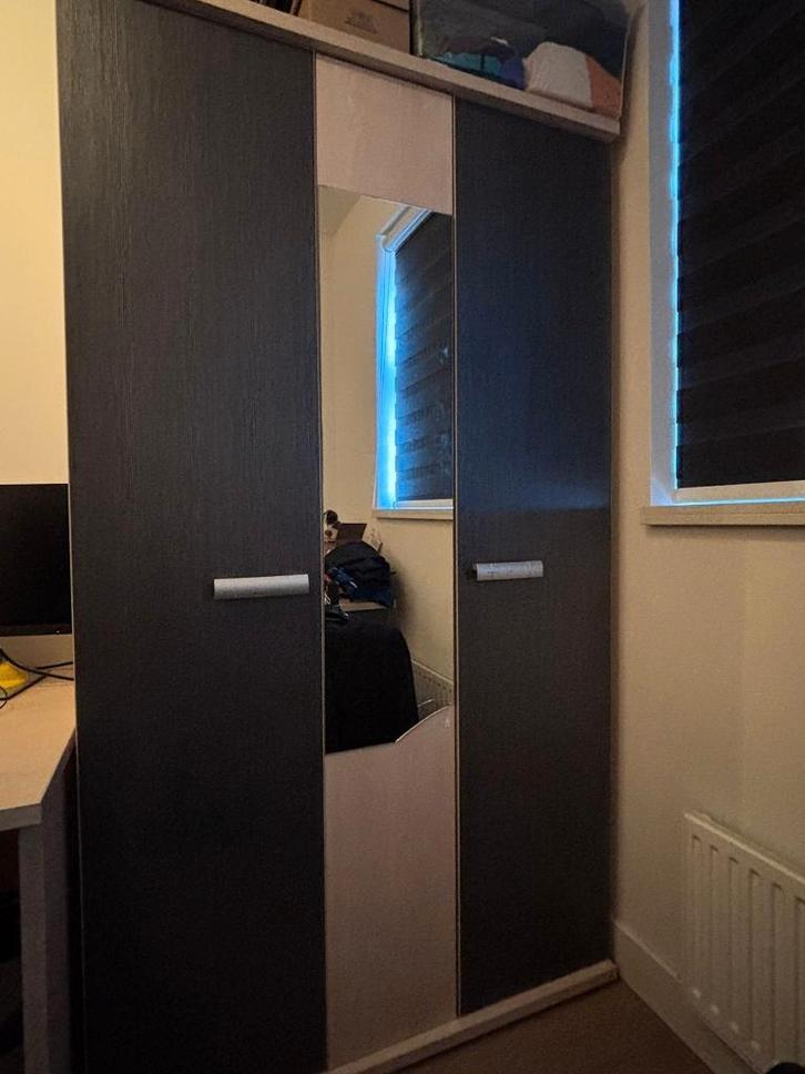 Kledingkast, Huis en Inrichting, Kasten | Kledingkasten, Gebruikt, 150 tot 200 cm, 100 tot 150 cm, 50 tot 75 cm, Met deur(en)