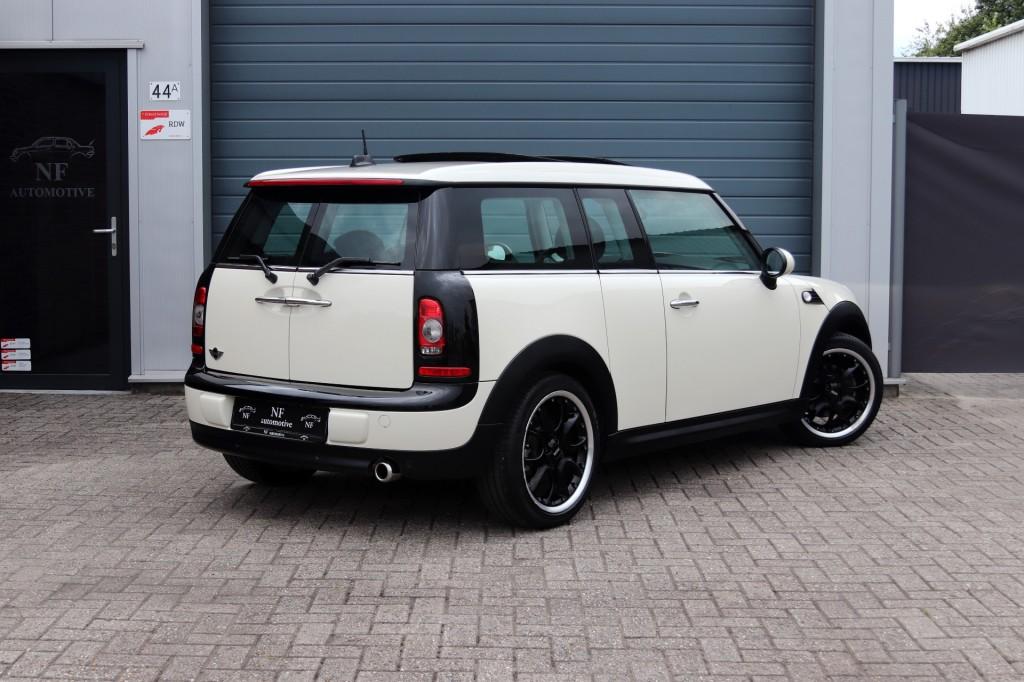Mini CLUBMAN Clubman R55 - Chili - Pano Xenon Leder, Auto's, Voorwielaandrijving, Gebruikt, 4 cilinders, 4 stoelen