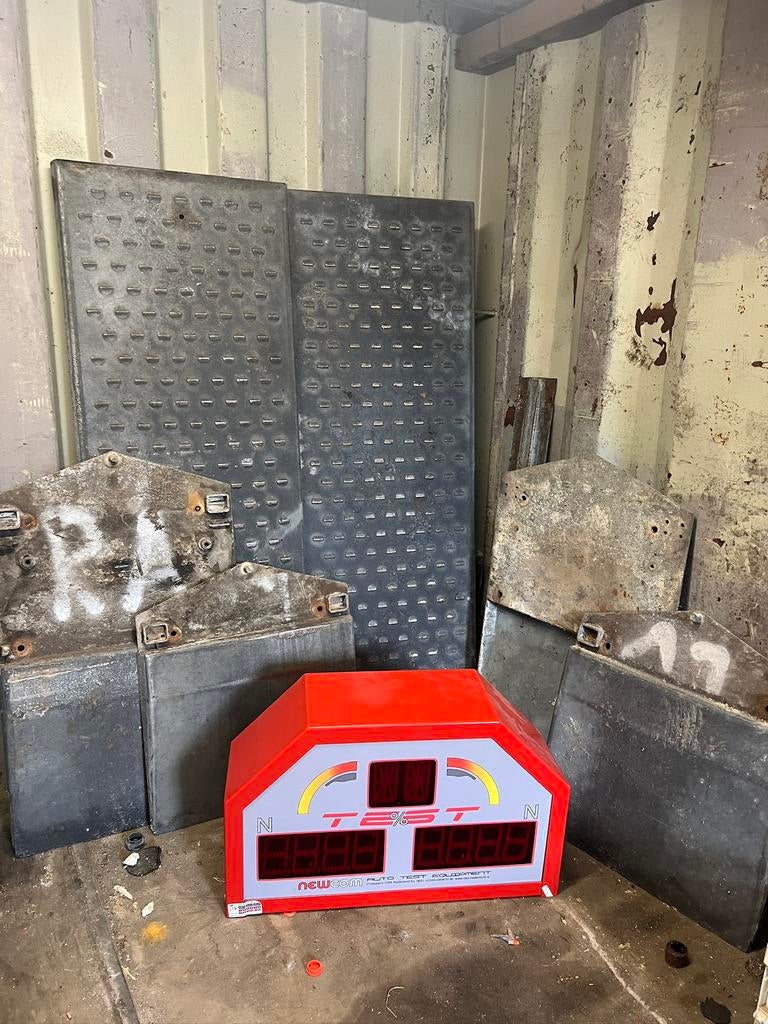 Newcom remmentest bank | platenbank | APK, Auto diversen, Autogereedschap, Gebruikt, Ophalen