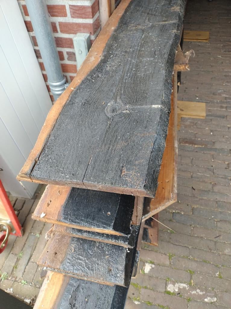 175 meter aan zwarte douglas schaal delen, Ophalen of Verzenden, Hout