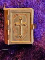 Mini bijbeltje, Ophalen of Verzenden, Zo goed als nieuw, Beeld(je)