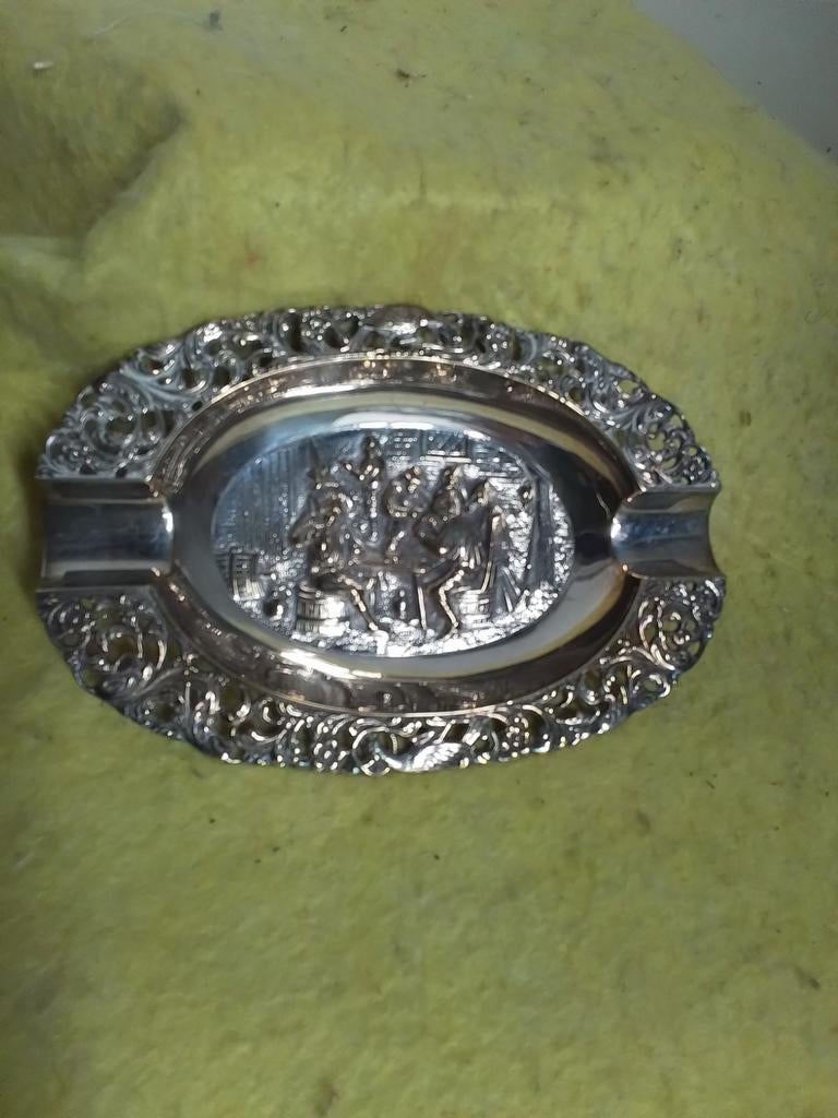 14983) mooi zilver/verzilverde asbak  150x100, Ophalen of Verzenden, Zo goed als nieuw, Asbak