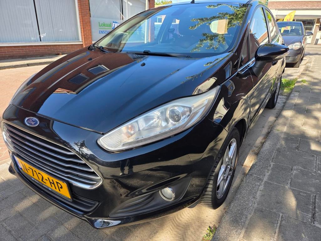 Ford Fiësta 1.0 74KW/100PK 5D 2012 Zwart, Voorwielaandrijving, Stof, Zwart, 100 pk