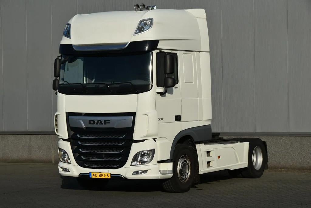 DAF XF 480 4x2 SUPER SPACE CAB EURO 6, 2020 AUTOMATIC TRANSM, Auto's, Automaat, Achterwielaandrijving, Euro 6, Wit