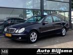 Mercedes E-klasse 240 Avantgarde automaat, zeer net incl nwe, Auto's, Mercedes-Benz, Automaat, Achterwielaandrijving, Gebruikt
