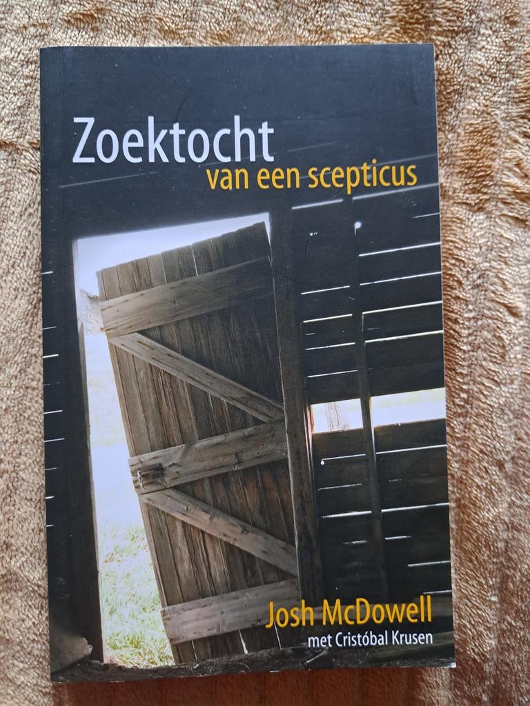 J. MacDowell - Zoektocht van een scepticus, Ophalen of Verzenden, Zo goed als nieuw, J. MacDowell