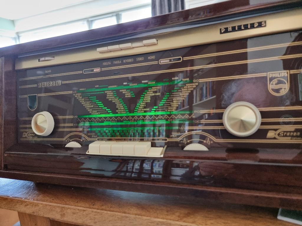 Pracht Philips B7X14A  optie Bluetooth, Ophalen of Verzenden