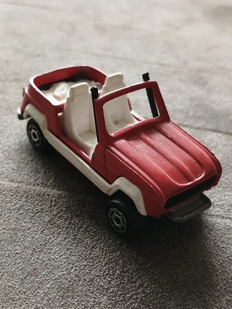 Majorette JP4 No. 252 - Rode Renault 4 Cabriolet, Overige merken, Gebruikt, 1:50 of kleiner, Auto