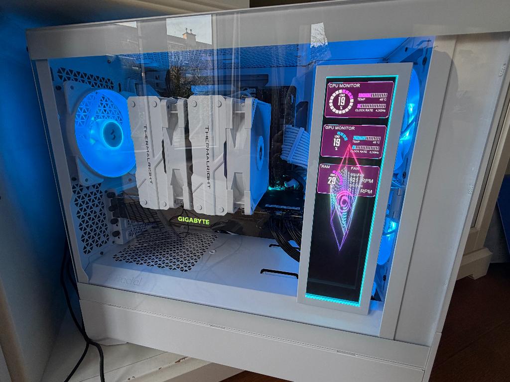 Mooie gaming PC (ryzen 7 3700x, Rtx 2080 ti, 32GB DDR4), Ophalen, 32 GB, Zelf gebouwde pc, Zo goed als nieuw