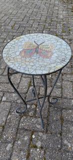 Metalen Vlinder bijzettafel eventueel bij passende stoelen, Tuin en Terras, Tuintafels, Ophalen of Verzenden, Rond, Metaal