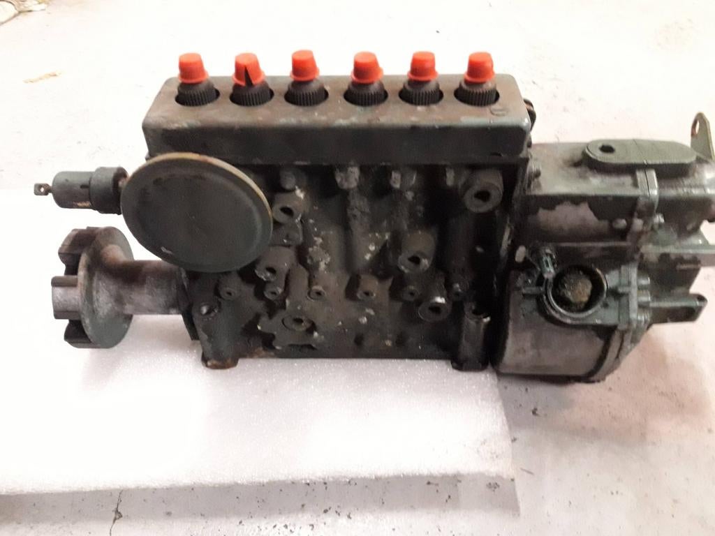 Gebruikte Bosch brandstofpomp voor Scania D11, Ophalen