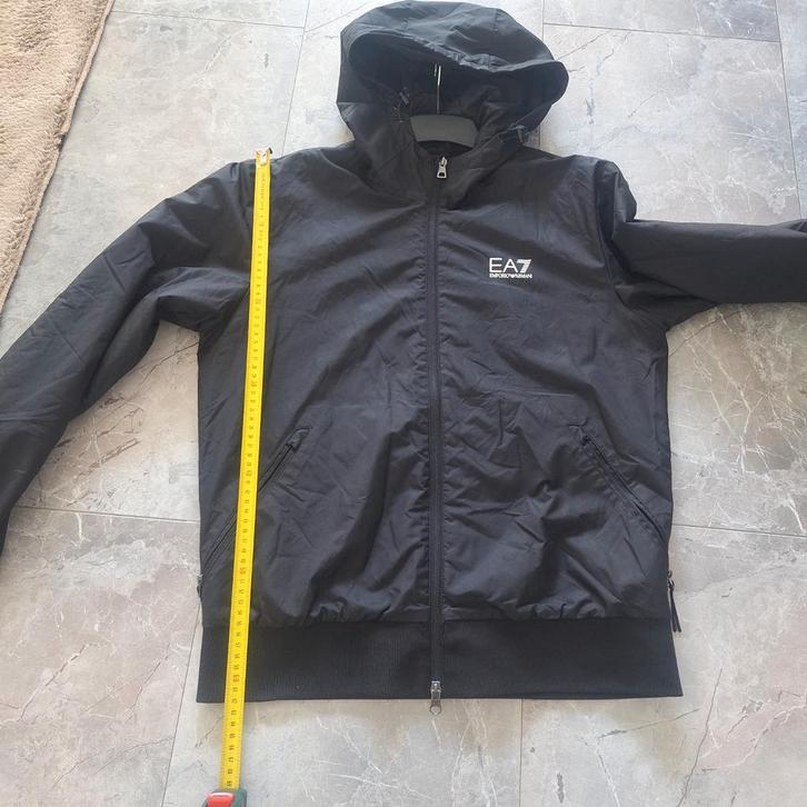 EA7 Emporio Armani Zwarte Jas Maat M, Kleding | Heren, Jassen | Zomer, Zo goed als nieuw, Maat 48/50 (M), Zwart, Ophalen of Verzenden